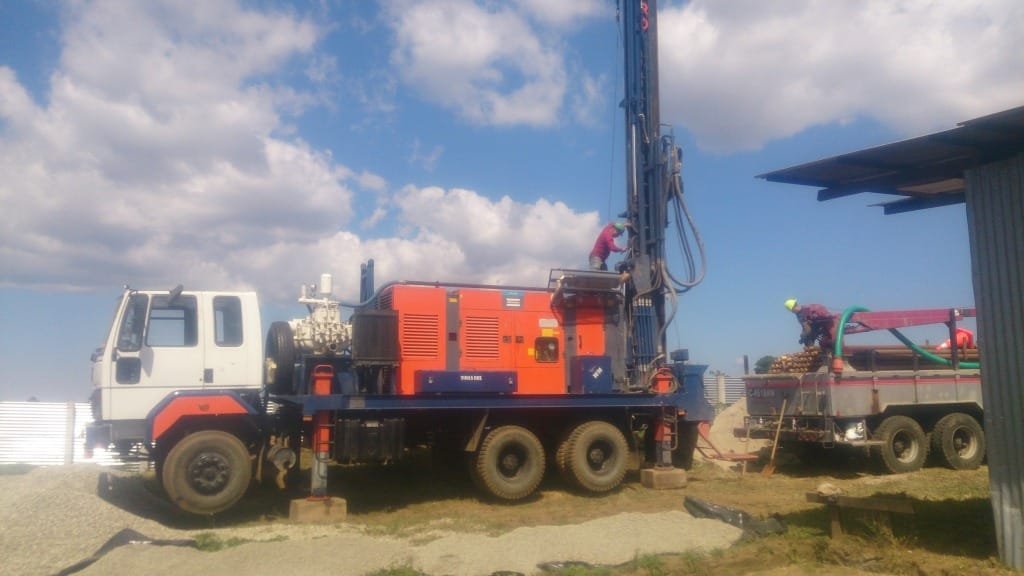 Drilling the well